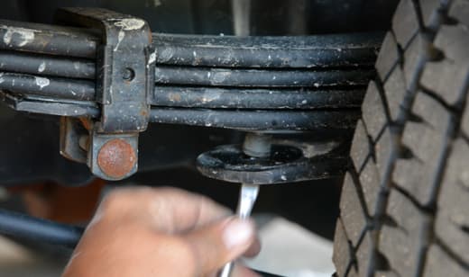 Quick-disconnect-stable-load-plastic-plug-out