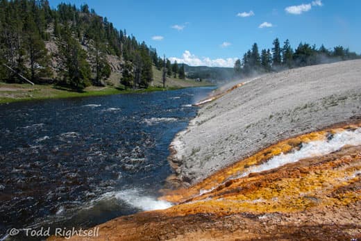 Yellowstone-National-Park-7