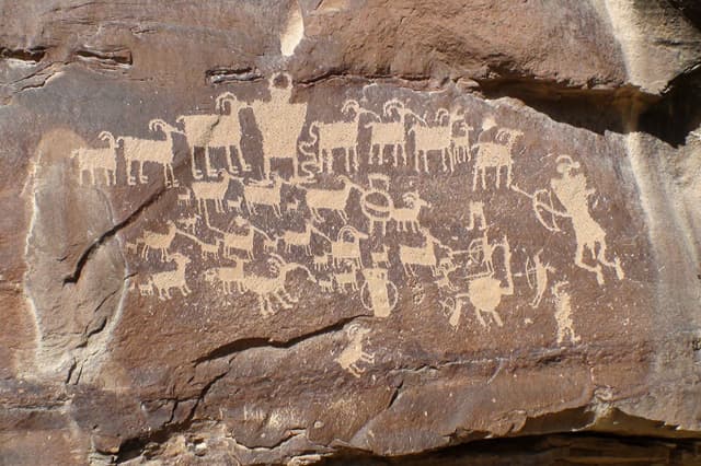 petroglyph-nine-mile-canyon-utah