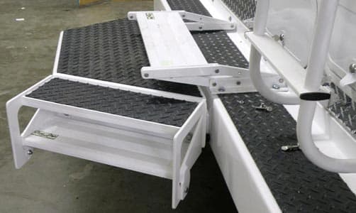 Fox Landing - Northwood’s Innovative New Bumper Step