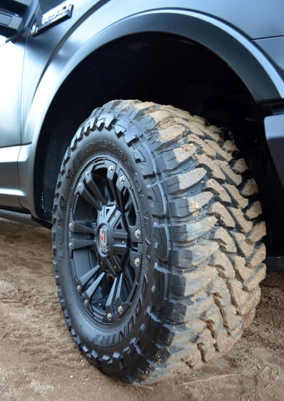 Lance-650-Overland-Edition-Toyo-tires-2