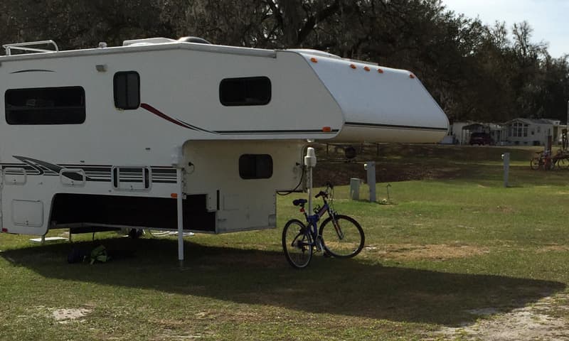 truck-camper-unloaded