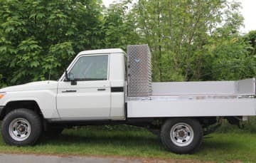 truck-without-camper