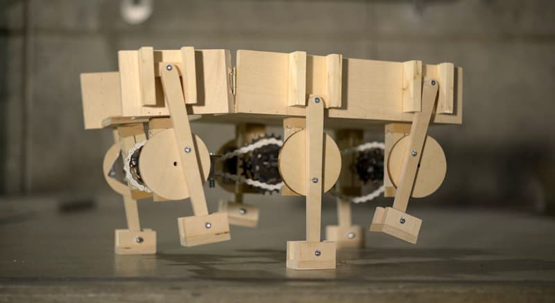 maquette models demonstrating how the platform and robotic legs