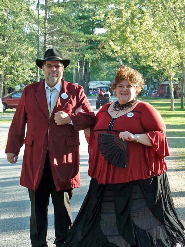 Gambling Jack and Anna Belle, photo taken by Gus Postreich
